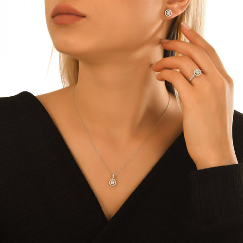 0.24 Karat Audrey Baget Diamante Collana