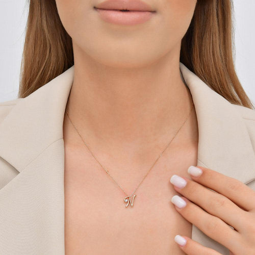 0.03 Karat Pırlanta N Harf Kolye