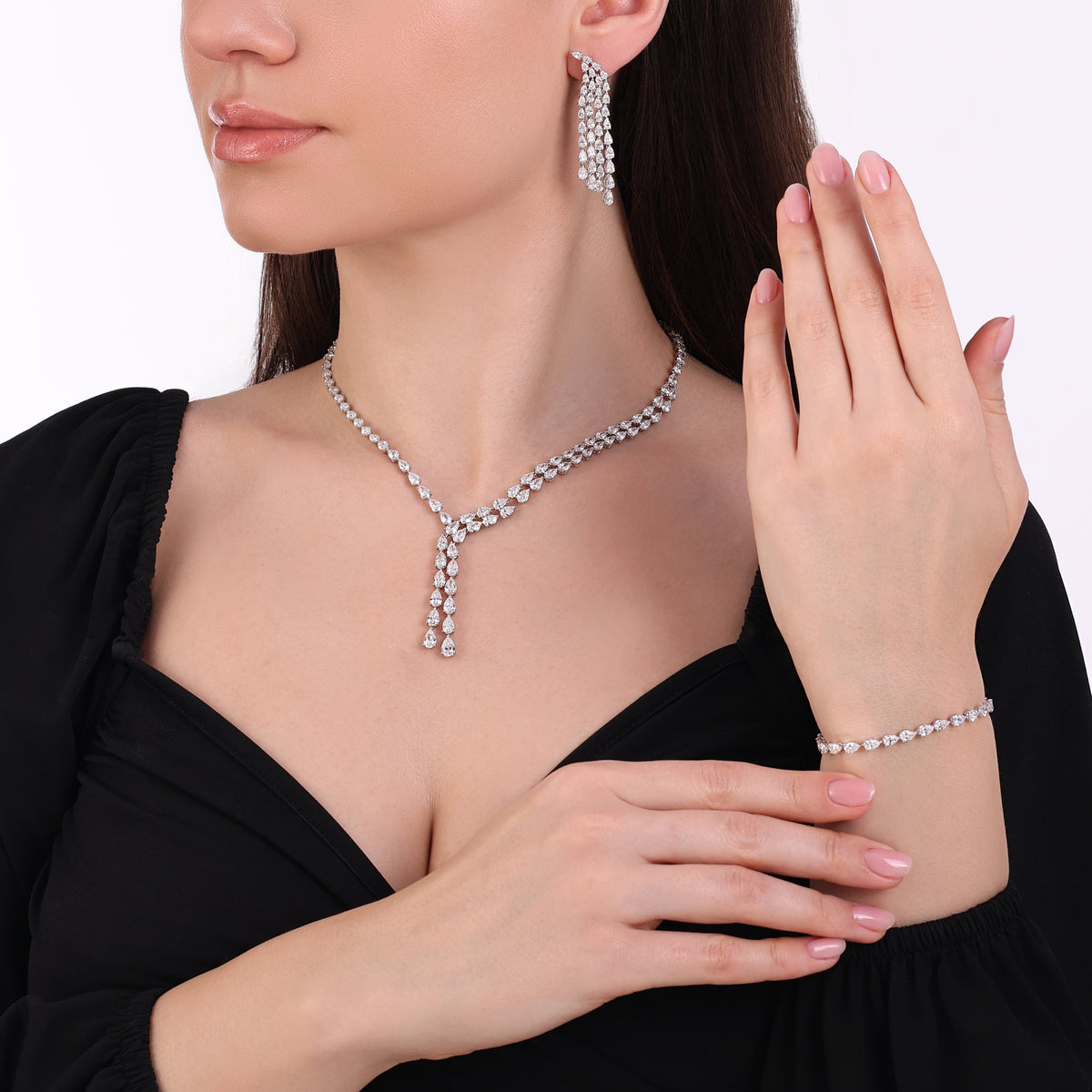 9.66 Karat Damla Pırlanta Küpe
