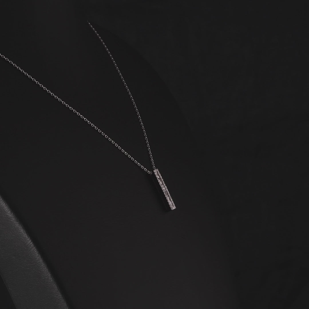 Collana Recta con con diamanti baguette da 0,80 carati
