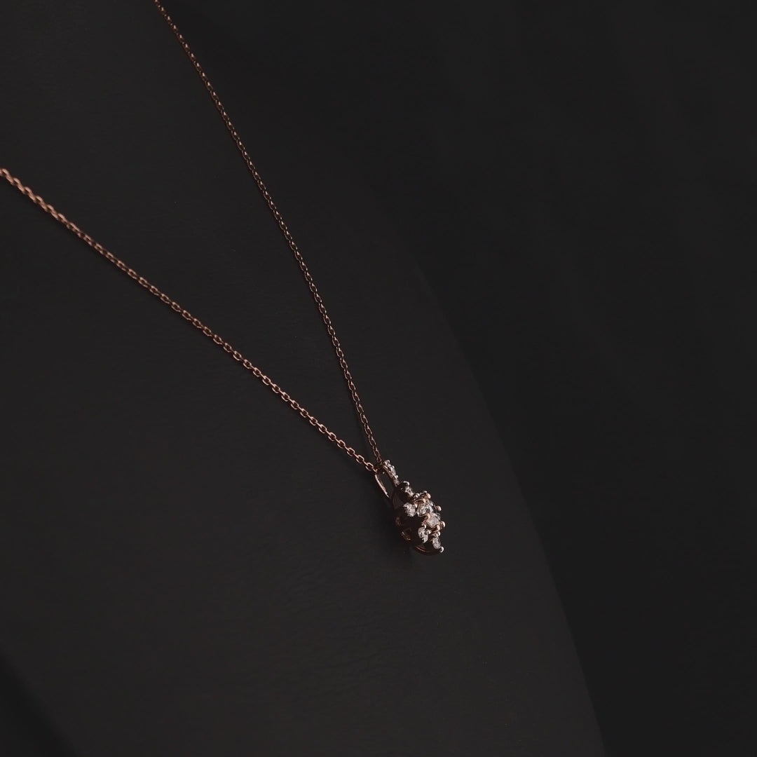 0.21 Karat Flora Pırlanta Kolye